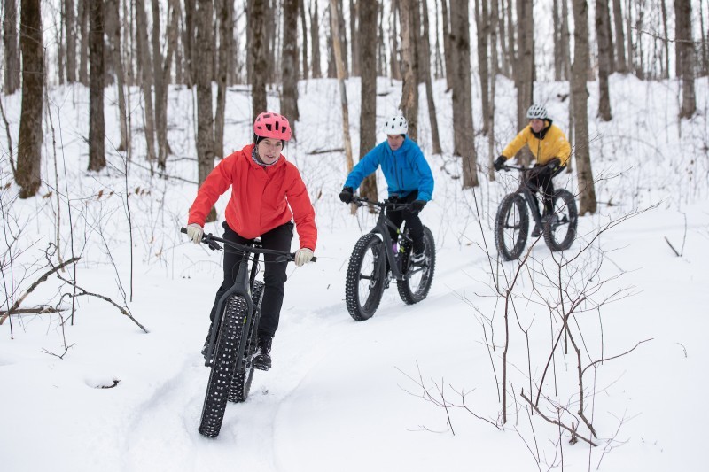 Fat bike : Qu’est-ce que c’est ? Peut-on en faire sur route ?