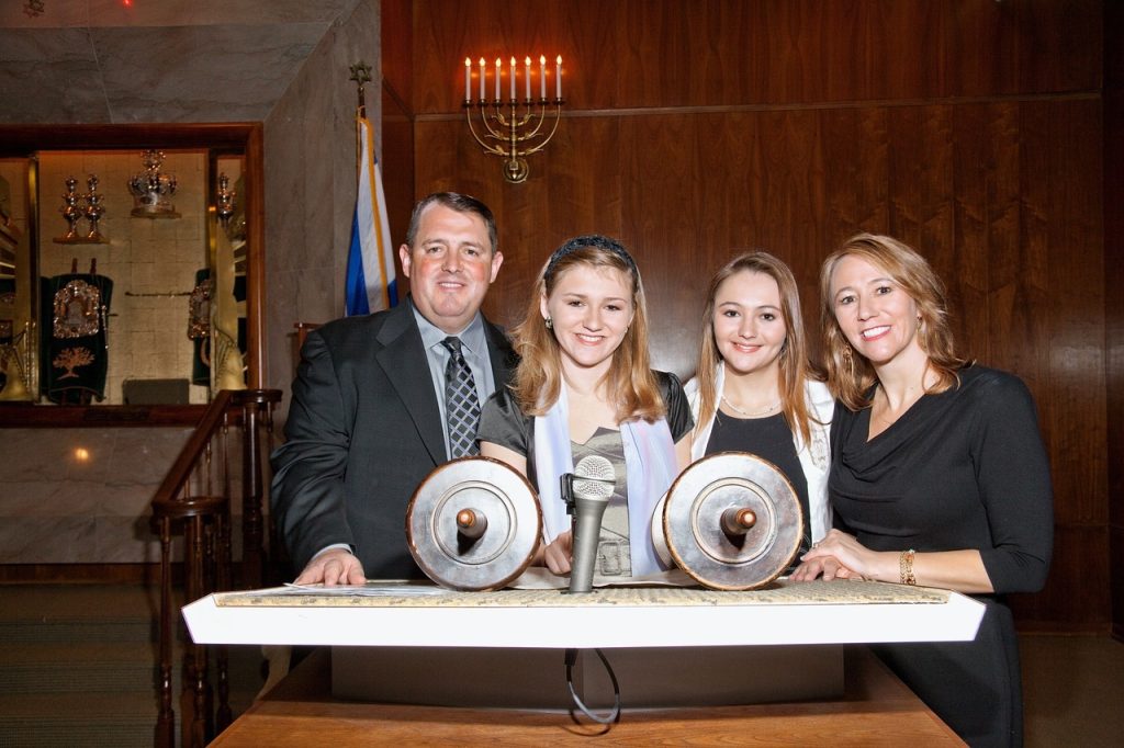 Comment s’habiller pour une bar mitzvah ?